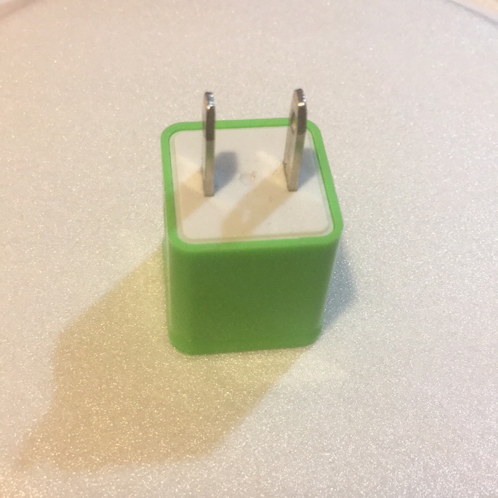 Wall adapter